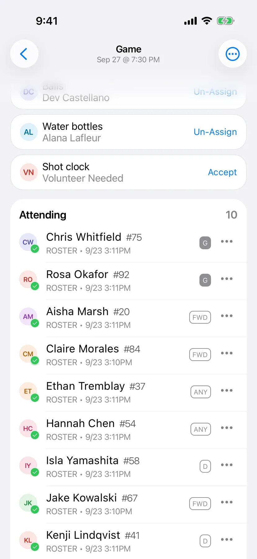 BenchApp game screen showing who is in, out, and yet to reply