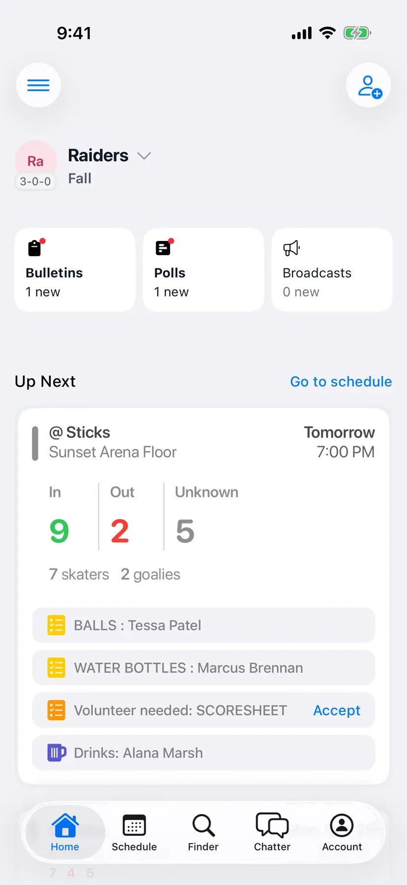 BenchApp team home screen with the next game and who's coming