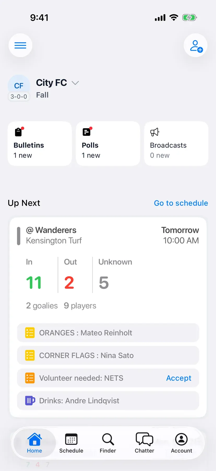 BenchApp team home screen with the next game and who's coming